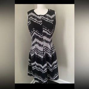 Enfocus Studio Black And White Sleeveless  Dress Size 10 new